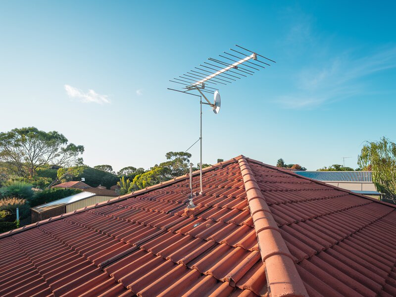 Professional TV antenna installation on Fremantle home